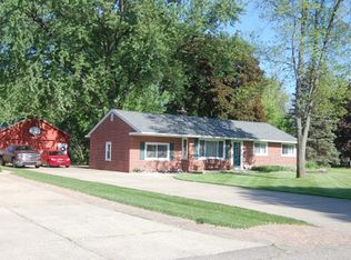 50570 Cedargrove Rd, Shelby Township, MI 48317