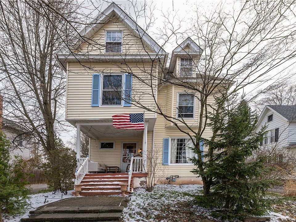1st image of 31 Brockway Pl