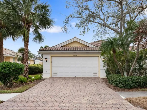5839 Helicon Pl, Sarasota, FL 34238