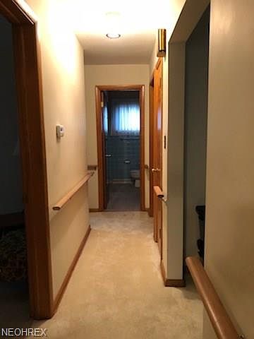 2nd image of 634 Meadowbrook Ave SE
