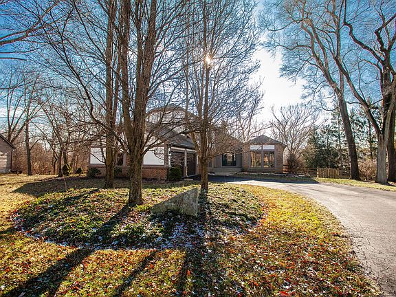 2nd image of 7564 Heatherwood Dr NW