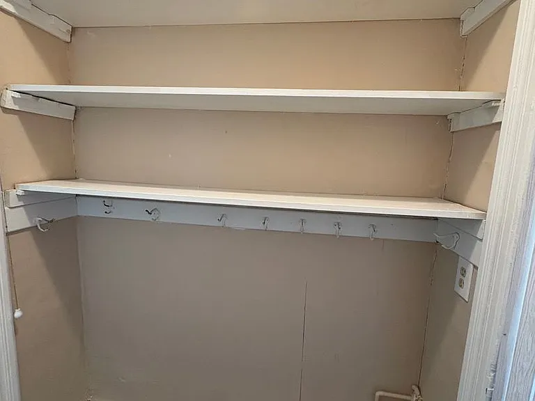 28 Durant Terrace - Red Pod — Photo 12