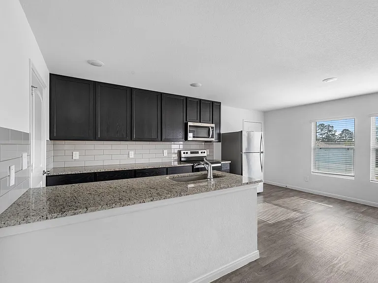 12998 Sorrento Bay Dr — Photo 16