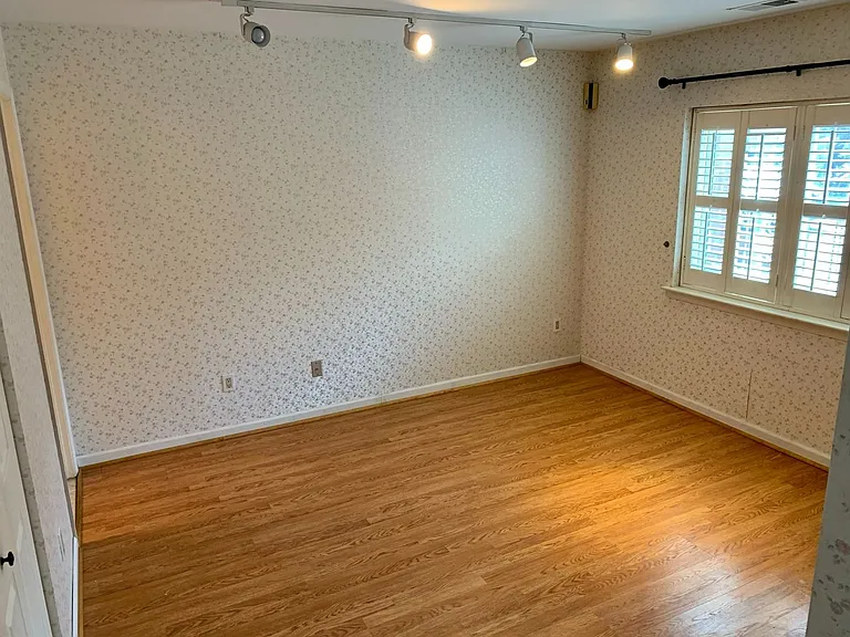 2751 Pennsylvania Ave #B107 — Photo 30