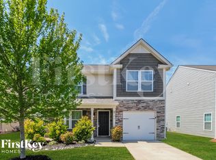 726 Petree Farm Ln, Rural Hall, NC 27045