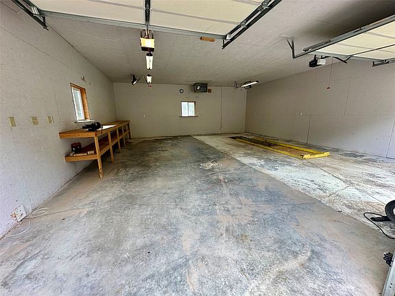 5th image of 28 Princeton Rd