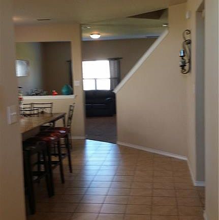 5th image of 424 Fawn Hill Dr