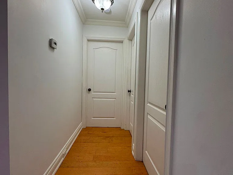 1175 Pinegrove Rd #UPPER — Photo 11