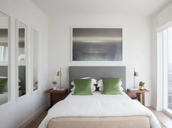 28-40 Jackson Ave, Long Island City, NY