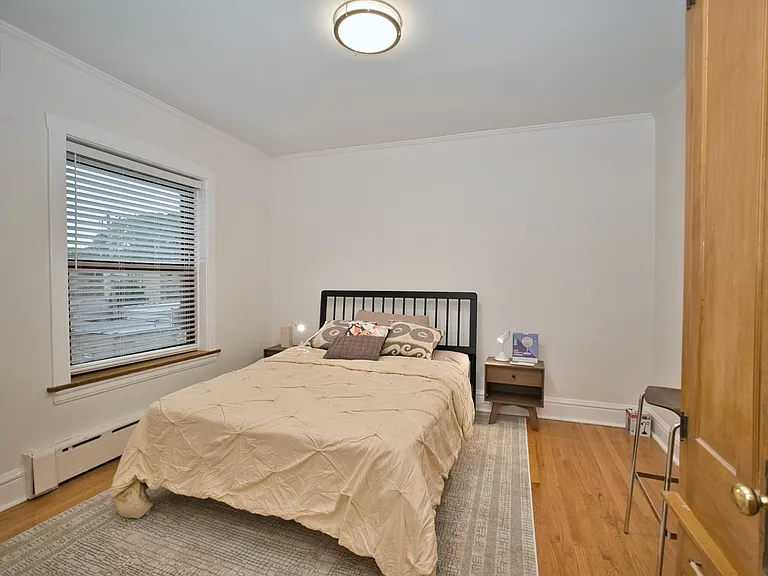 2437 W North Shore Ave #2 — Photo 37