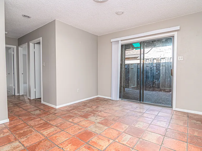 3532 Shell Ave — Photo 8