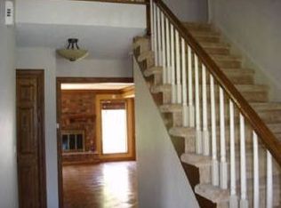 324 S Lu Ct, Carbondale, IL 62901
