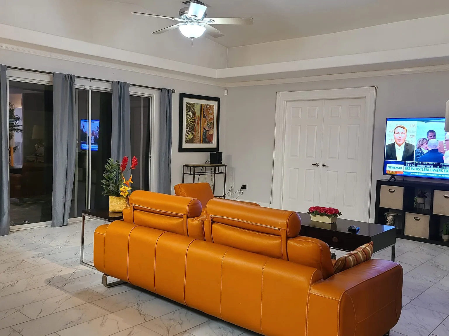 3 bed, 2150 sqft, $3,400 — Photo 3