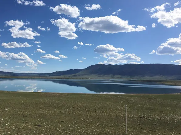 178 Lakeside Dr, Laramie, WY 82070