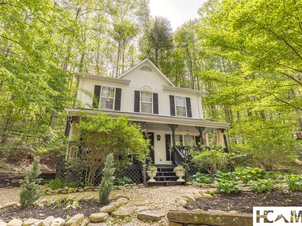 141 Andrews Park Road, Cullowhee, NC 28723