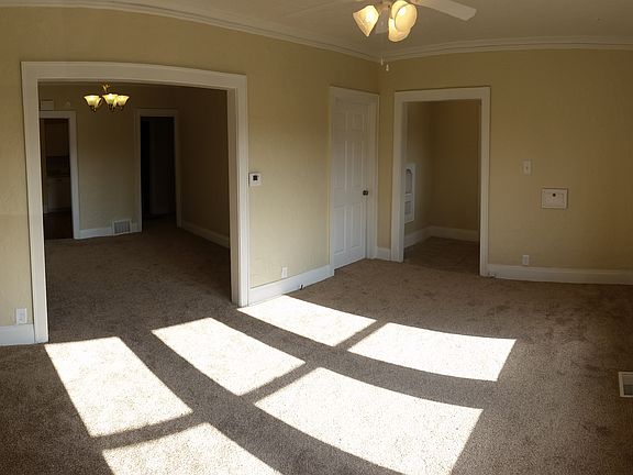 4th image of 3400 5th Ave