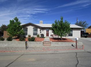 307 Crandall Dr, Aztec, NM 87410