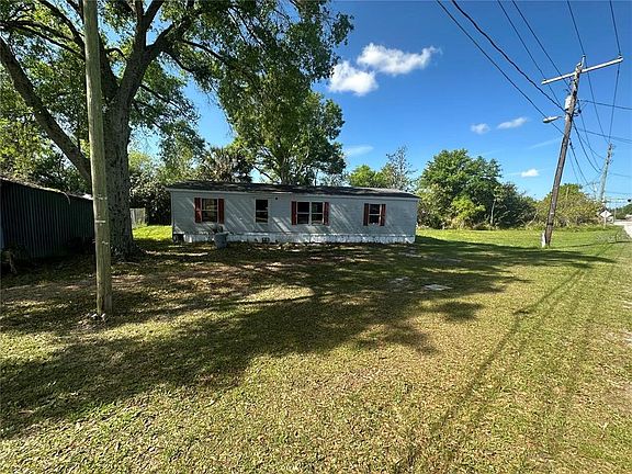 2nd image of 118 Croton Rd