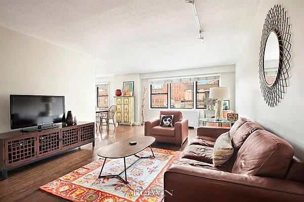 Sold by Town Residential | media 16