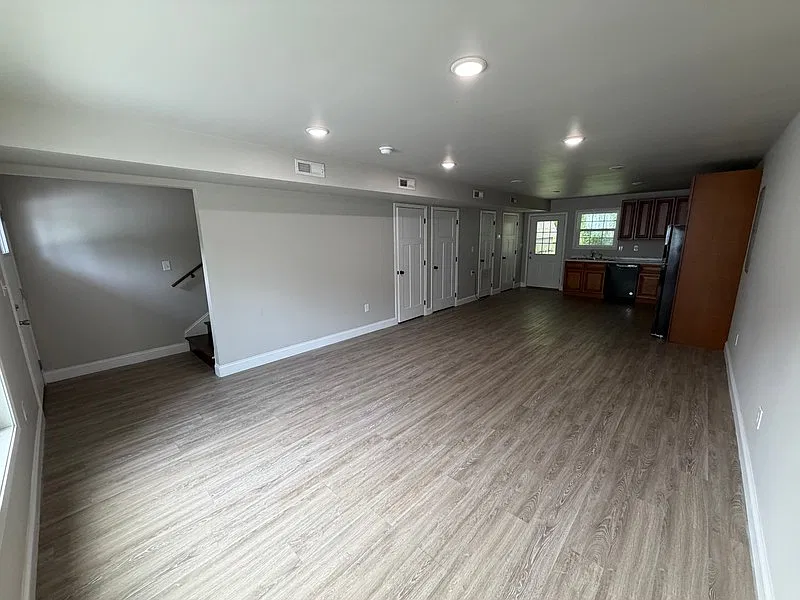 30 High St #1