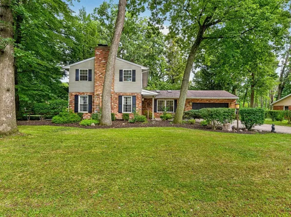 54744 Merrifield Dr, Mishawaka, IN 46545