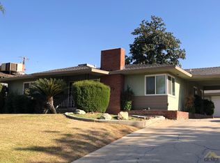 1915 Camino Primavera, Bakersfield, CA 93306
