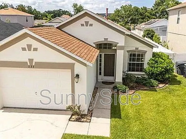 131 Sonja Cir — Photo 3