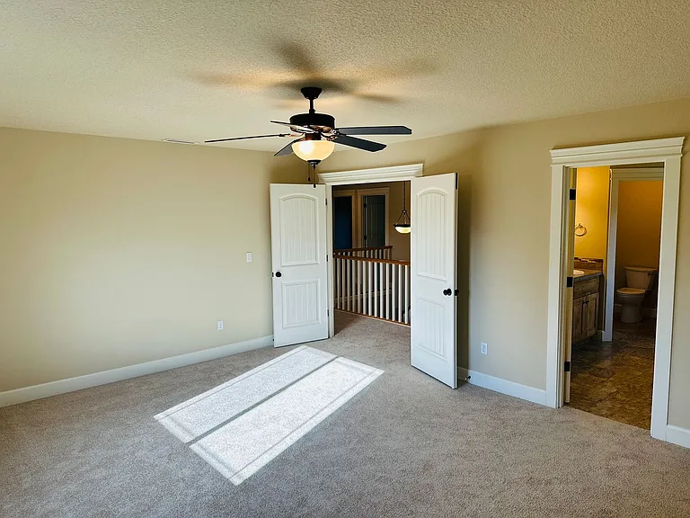 12510 NW 34th Ct — Photo 24