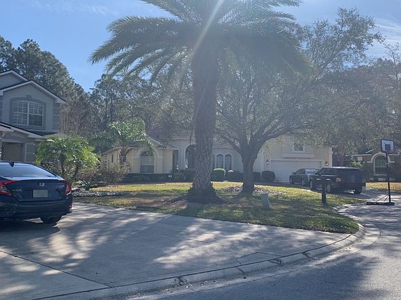 3rd image of 720 Corrigan Dr