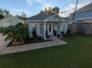 1249 Kinley Ln, Houston, TX 77018
