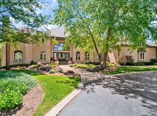 36W429 Lancaster Rd, St Charles, IL 60175