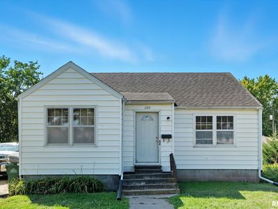 205 Lincoln Way E, Wheatland, IA, 52777