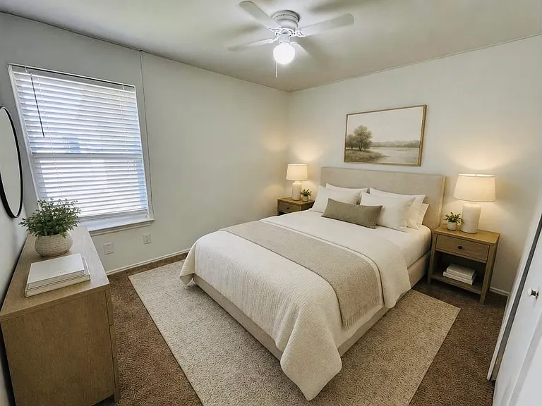 4652 Bracken Dr — Photo 9