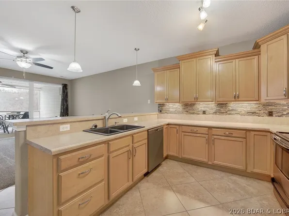 186 Sunset Palms Dr Unit 3K, Camdenton, MO 65020