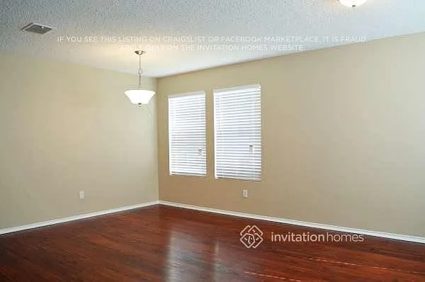 2952 Volturno Dr Grand Prairie, TX 75052 — Photo 3