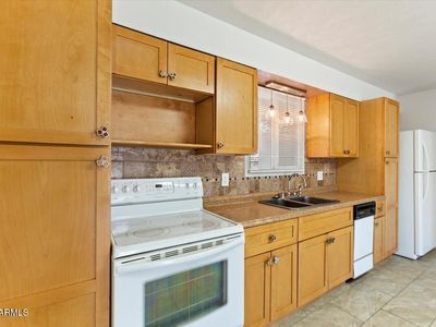 711 E Laurel Dr APT 13, Casa Grande, AZ, 85122