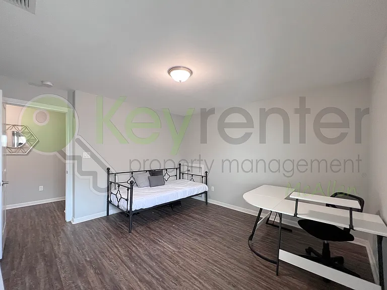 5716 River Rd — Photo 9