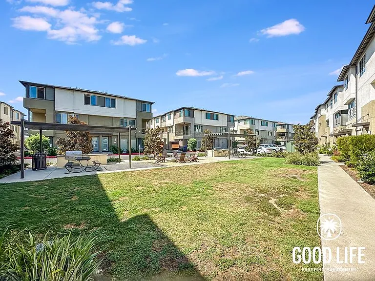 1582 Topeka Ave #4 — Photo 30