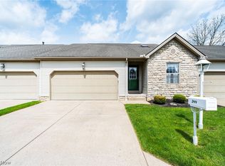 344 Myron St, Hubbard, OH 44425
