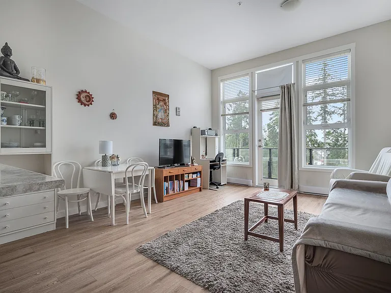 6330 McRobb Ave #401 — Photo 6