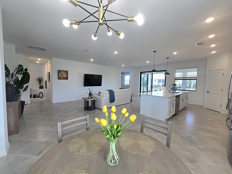 5552 Summit Pointe Cir #103 — Photo 16