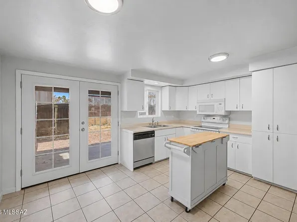 3998 S Evergreen Ave, Tucson, AZ 85730