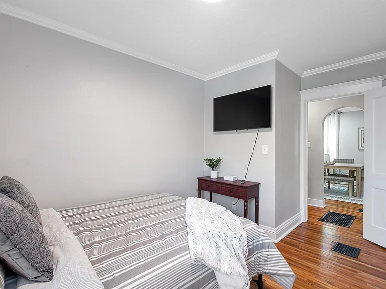 872 N Spaulding Ave #872 — Photo 25