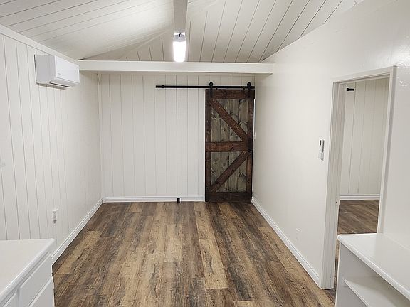 2nd image of 8140 Celito Dr #B