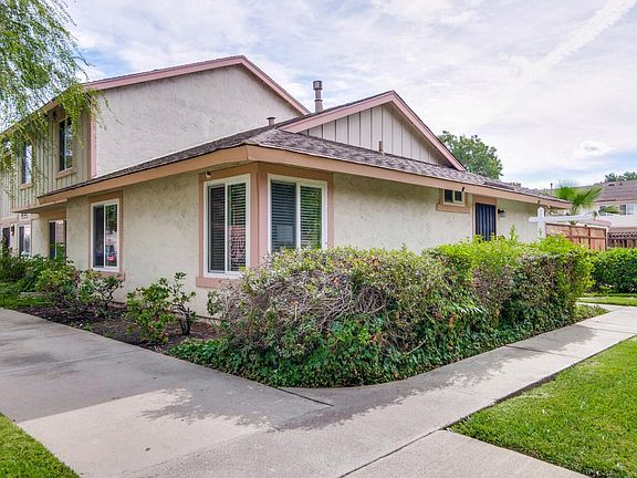2nd image of 2891 Kingsgate Ct