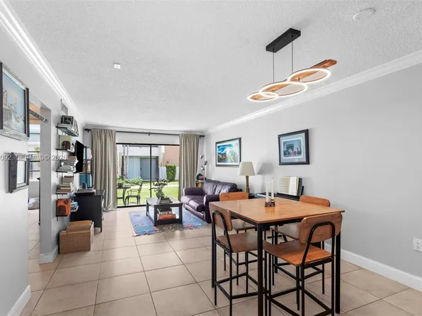 8287 SW 128th St APT 109, Pinecrest, FL 33156