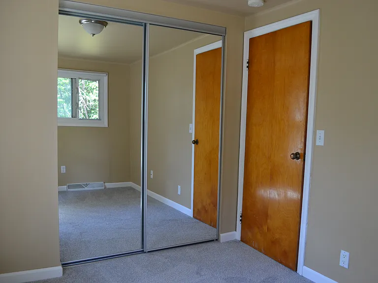 870 Pine Grove Ave — Photo 23