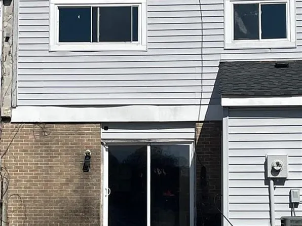 6549 Stoney Point, Norfolk, VA 23502
