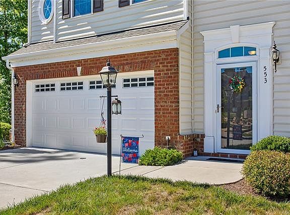 4th image of 553 Creekwillow Dr