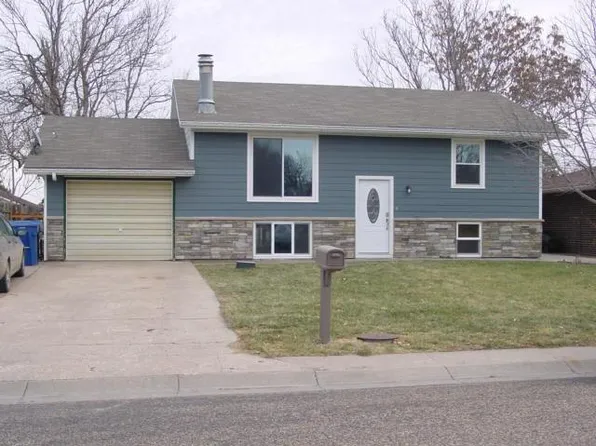 809 Eastridge Ave, Goodland, KS 67735